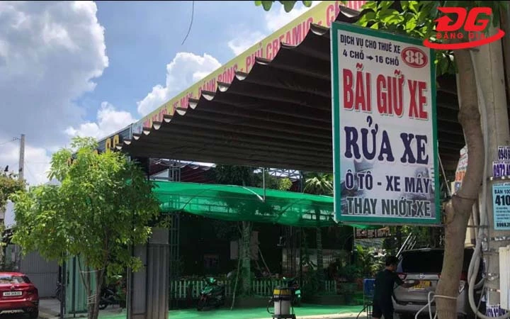 Tiệm rửa xe 88 