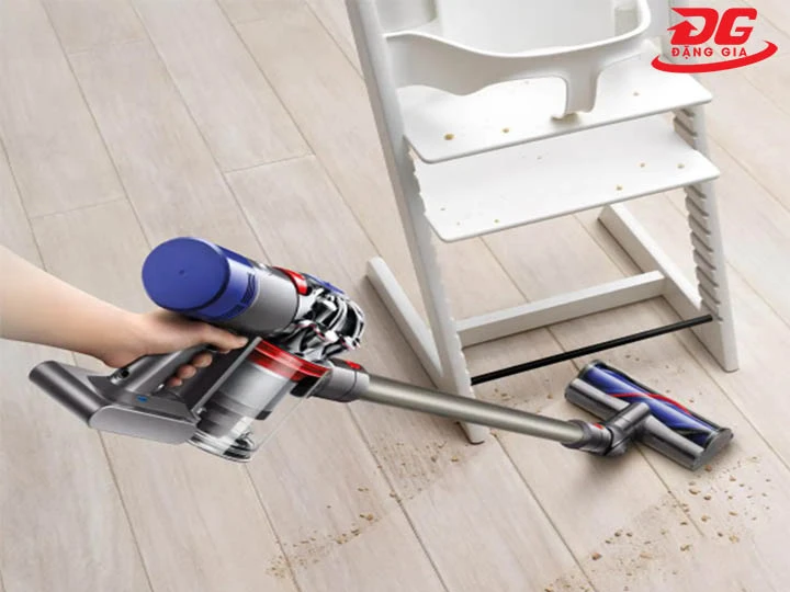 ưu điểm máy hút bụi Dyson V8
