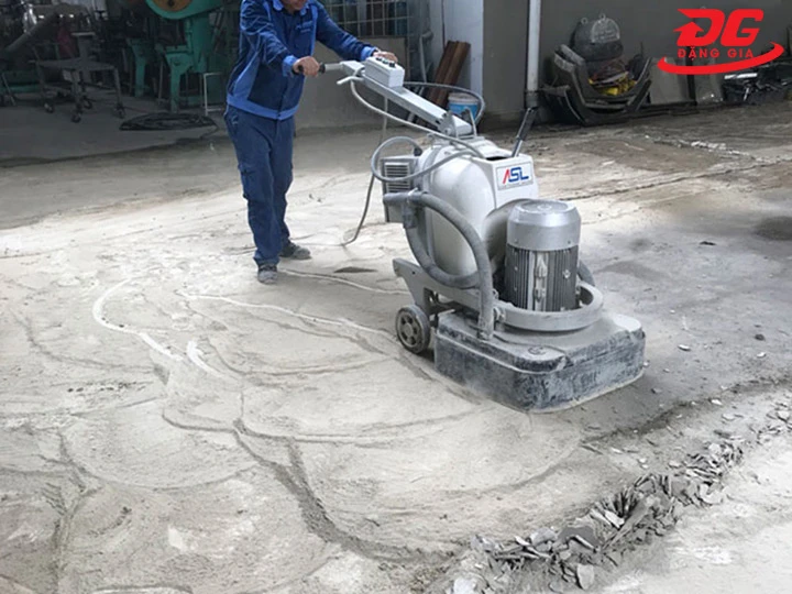 Ứng dụng thực tế của đĩa mài phá sơn SF08