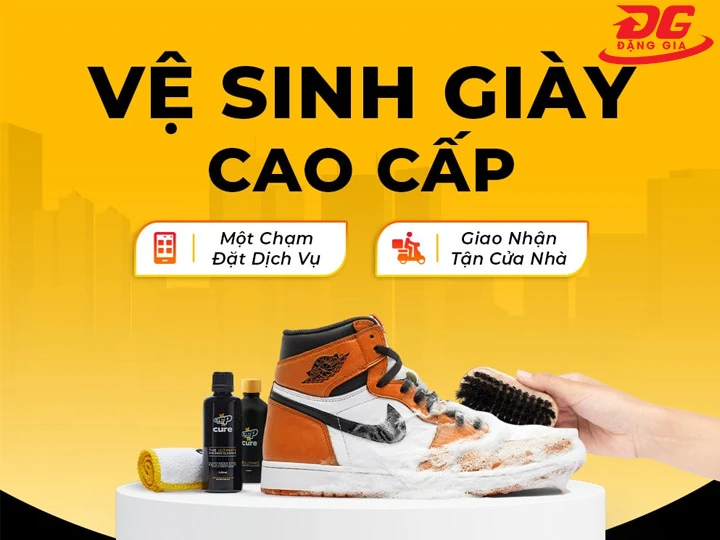 vệ sinh giày tại Hà Nội có ship hàng