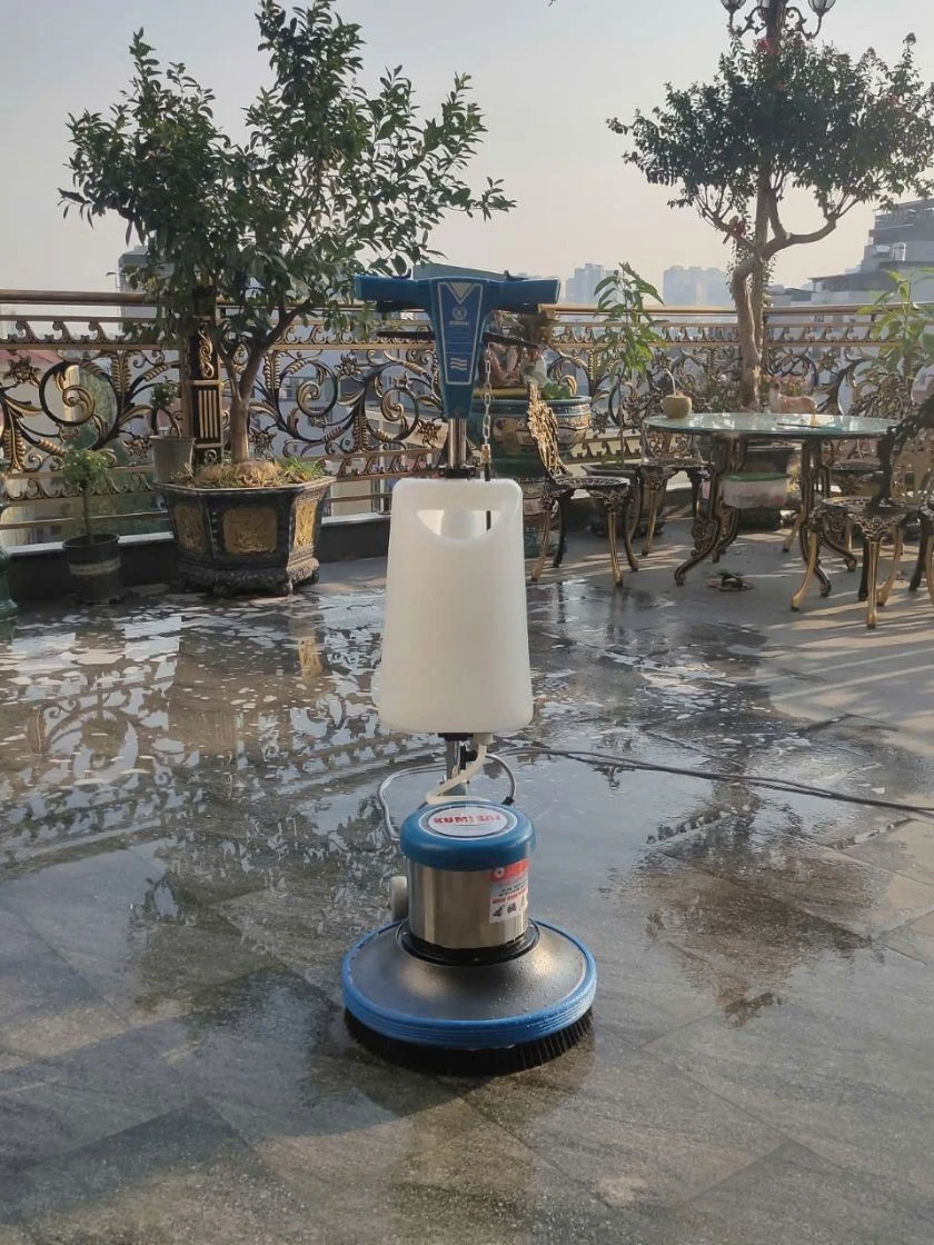 Xuất xưởng máy chà sàn Kumisai KMS 002 cho Biệt thự lâu đài ở Nam Định