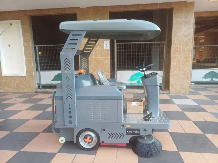 Xuất xưởng xe quét rác Kumisai KMS 160E cho khu chung cư ở Bắc Giang 1