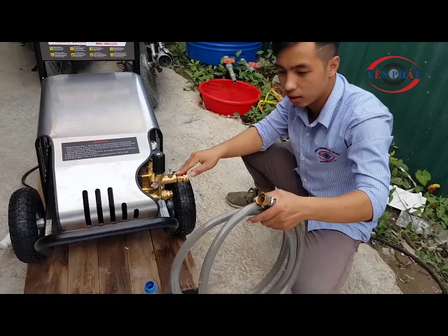 Máy hút bụi công nghiệp Supper Clean CH602 7